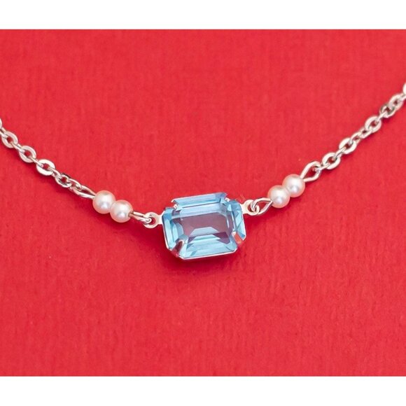 Dainty Vintage Minimalist 18 1/4'' Necklace by Avon - F24 - Picture 1 of 4